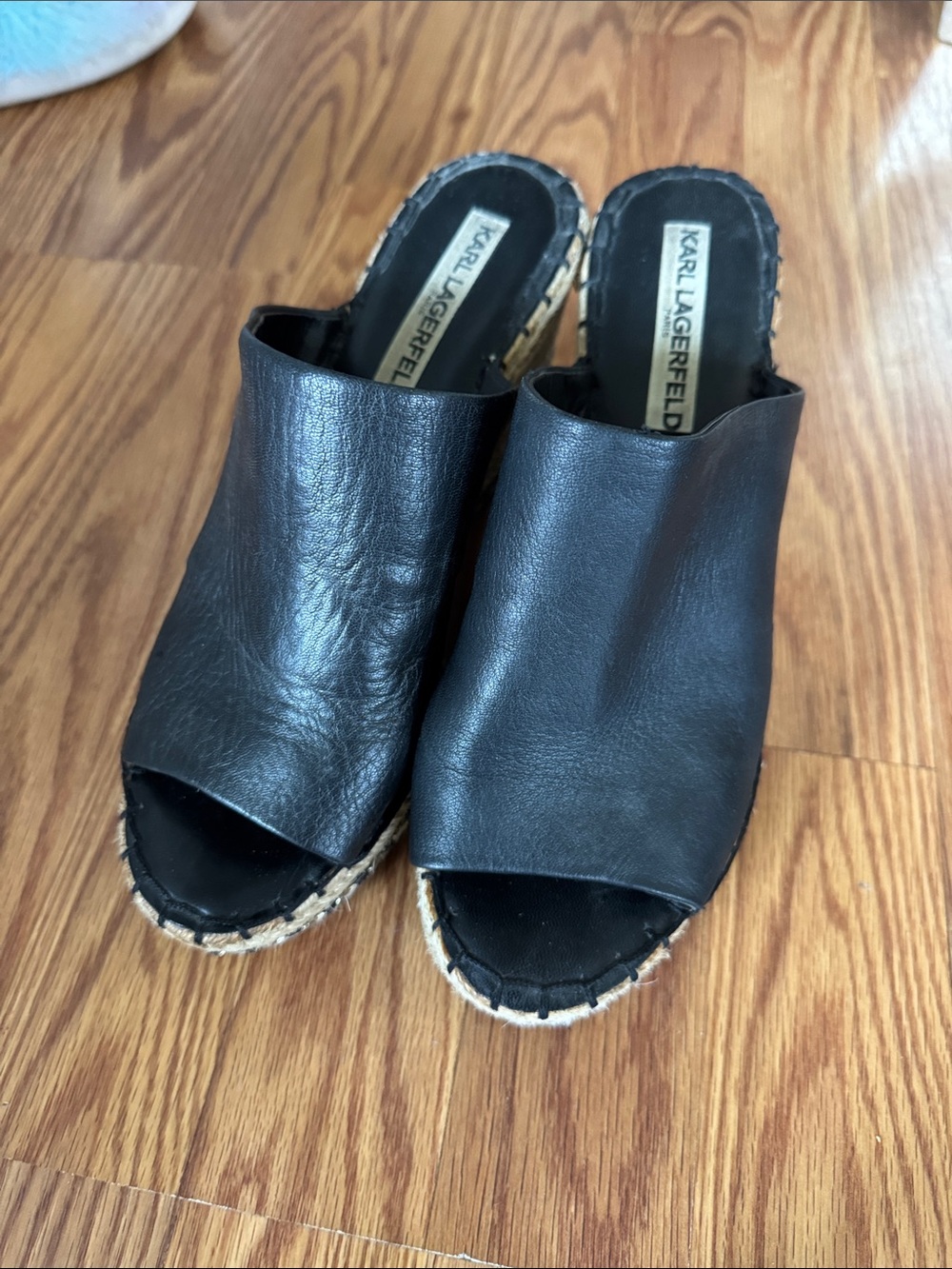 Karl Lagerfeld Black Leather Open-Toe Espadrille Mules platform sandals